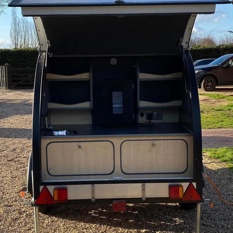 Custom RV Camper Van Travel Tr - đánh giá và giá Outdoor Adventure Vehicles