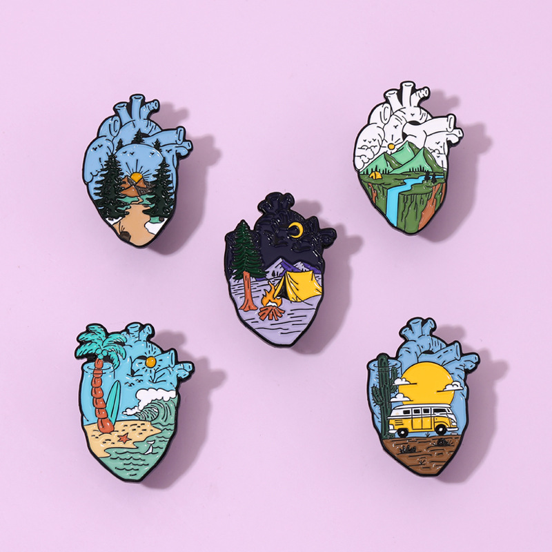 Adventure Heart Enamel Pins De - đánh giá và giá Outdoor Adventure Friends