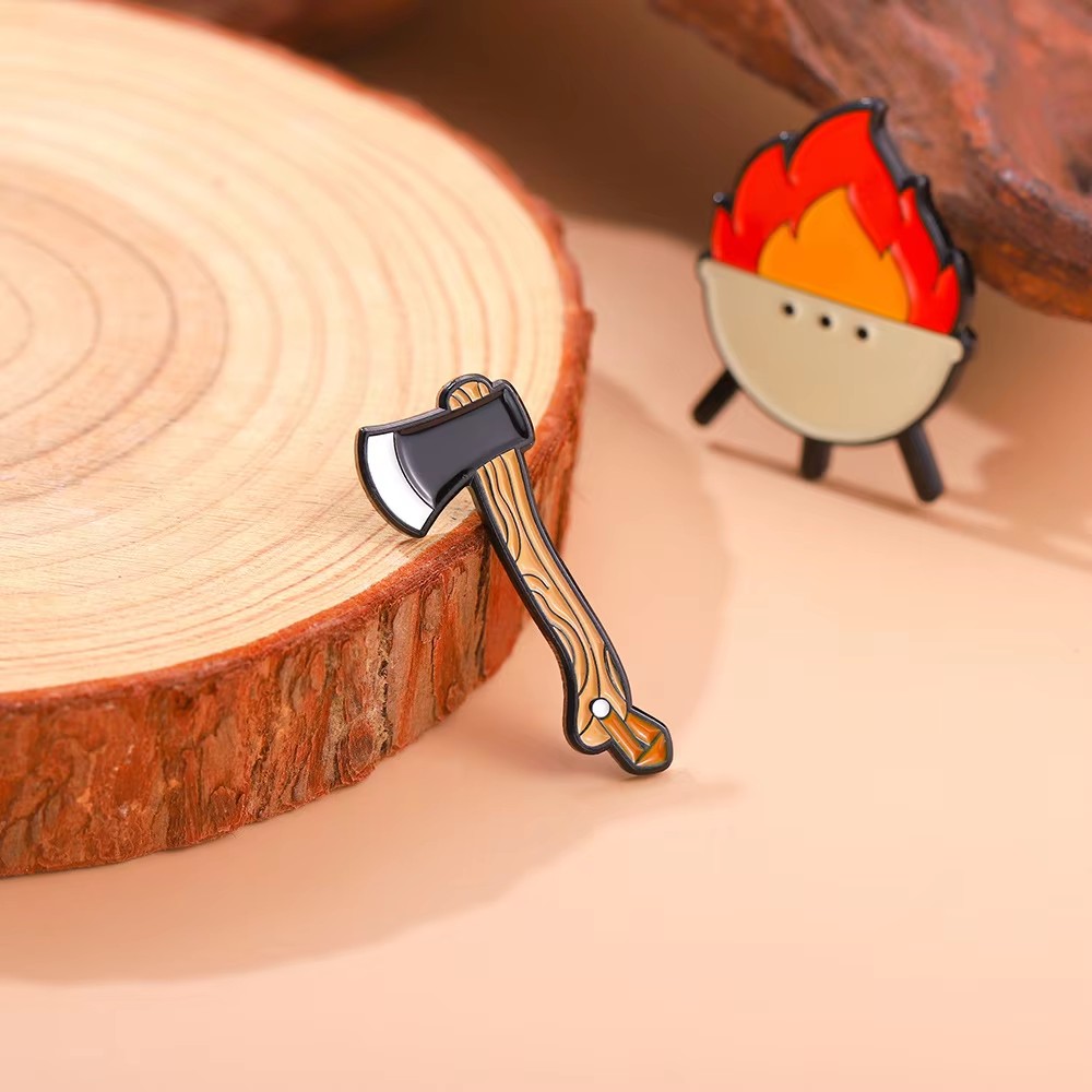 Outdoor Adventure Enamel Pins  - đánh giá và giá Outdoor Adventure Friends