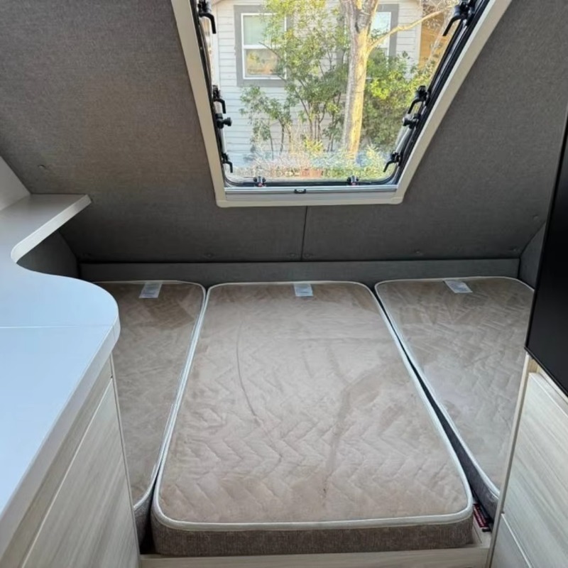 Custom Camper Van Travel Trail - đánh giá và giá Outdoor Adventure Vehicles